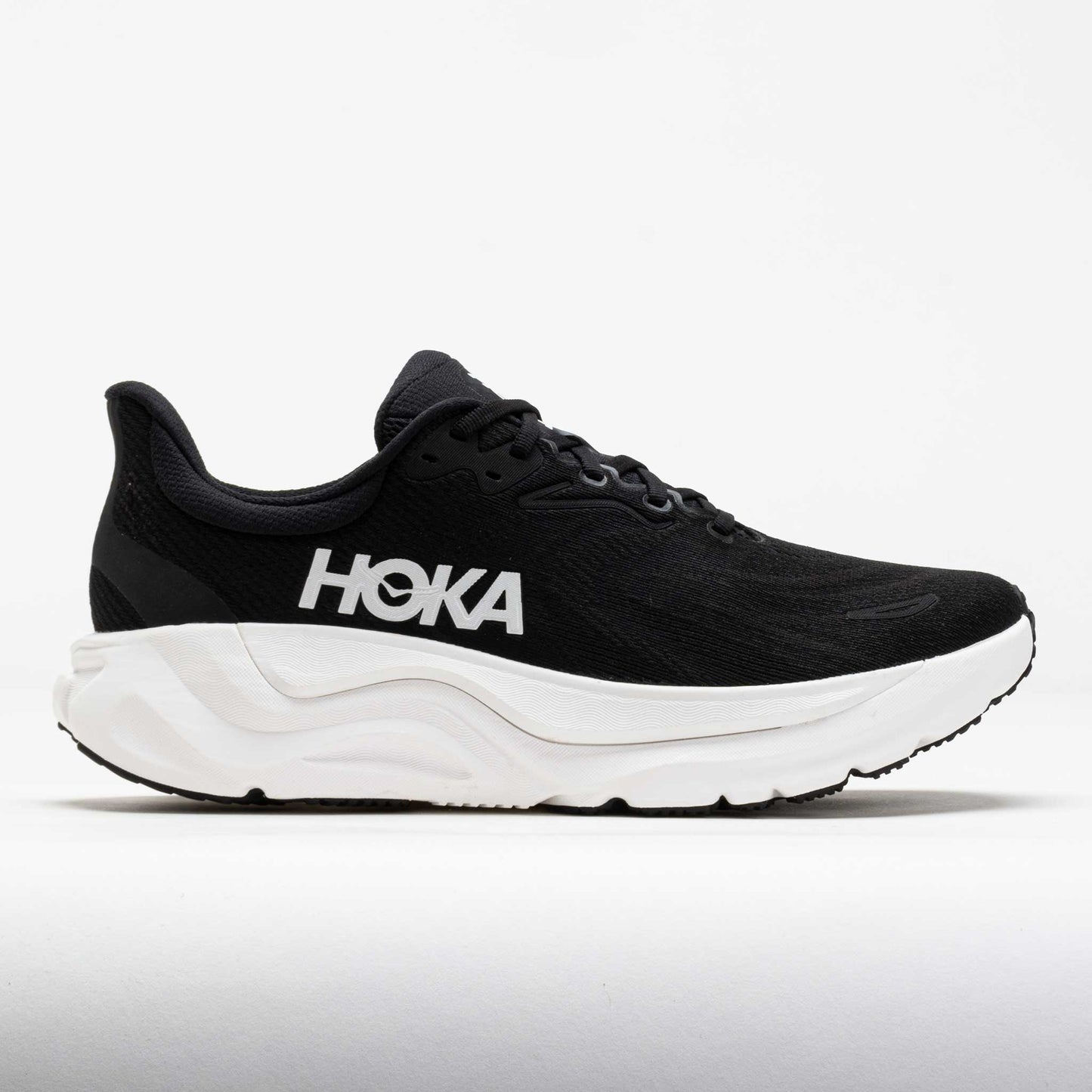 Arahi 8 Women's Black/White